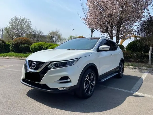 Nissan Qashqai 2.0L XV Prem.Deluxe Edition