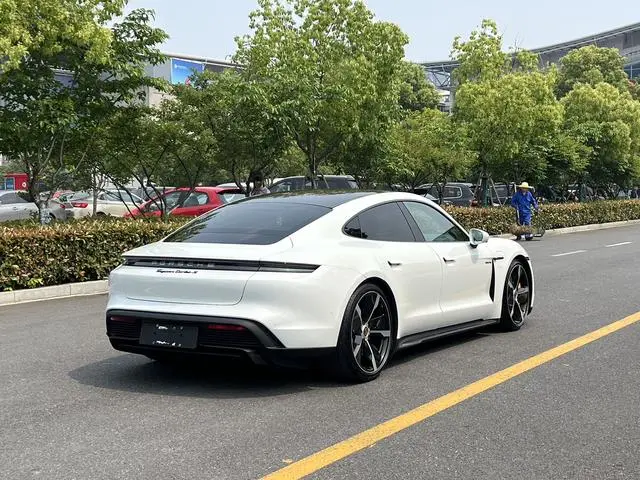 Porsche Taycan Taycan Turbo S