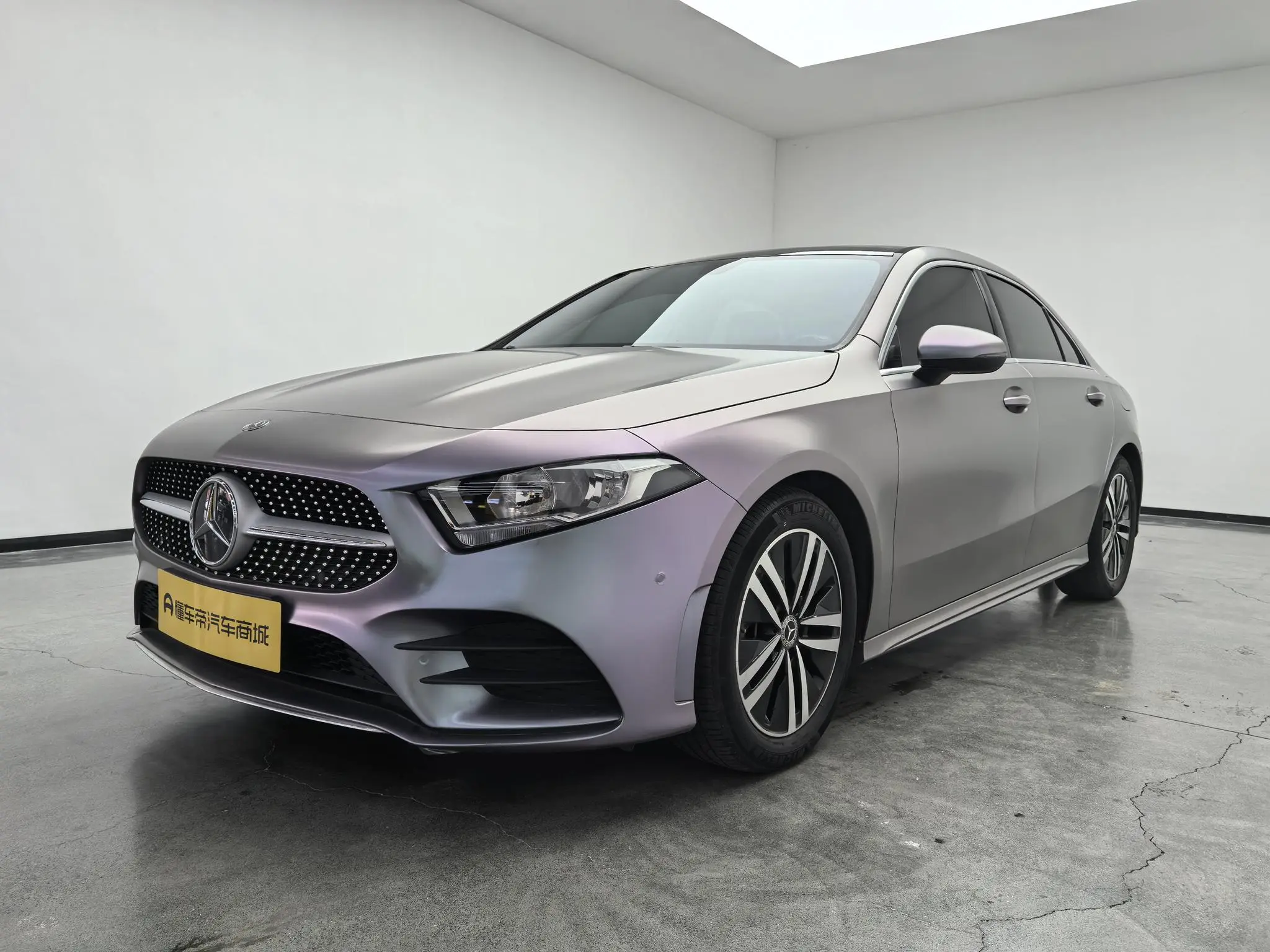 Mercedes-Benz Mercedes-Benz A-class A 180 L sports sedan