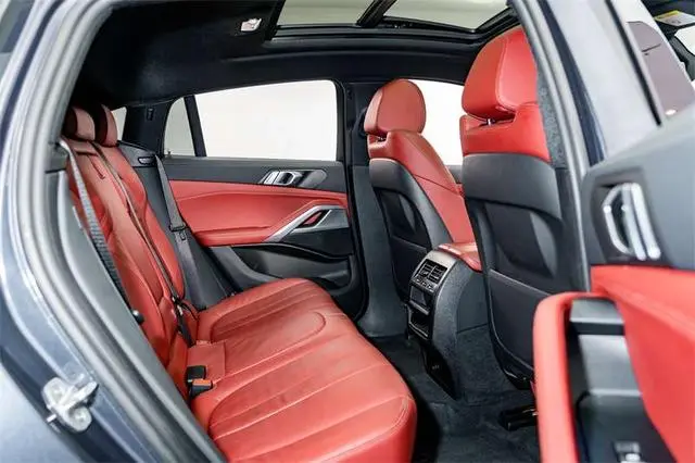 BMW BMW X6 xDrive30i M sports suit