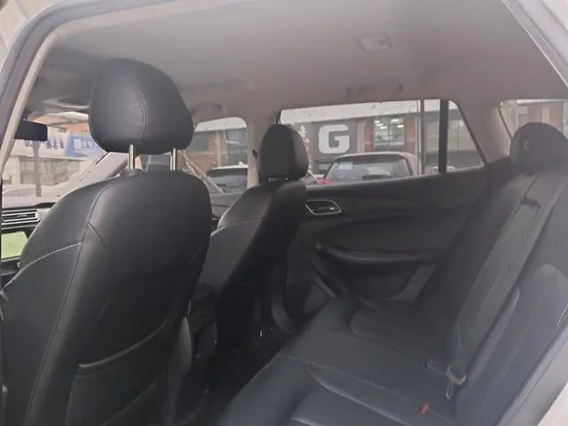Roewe Roewe Ei5 Internet Ultimate Edition