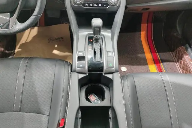 Honda Civic HATCHBACK 220TURBO CVT cutting-edge control
