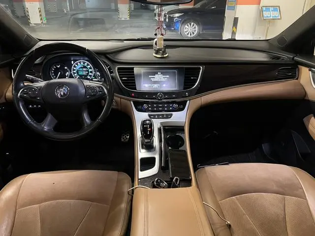 Buick Lacrosse 20T luxury