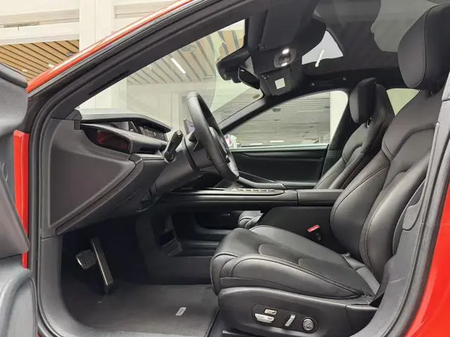 Xiaomi Xiaomi SU7 Four-wheel drive, long battery life, Max version