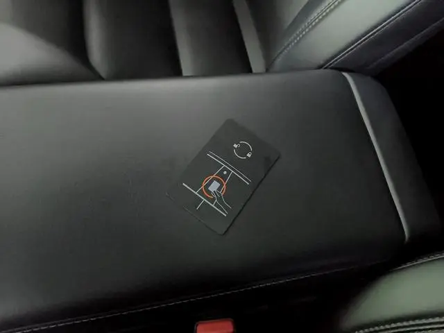 Tesla Model 3 Upgraded version of standard battery life rear drive