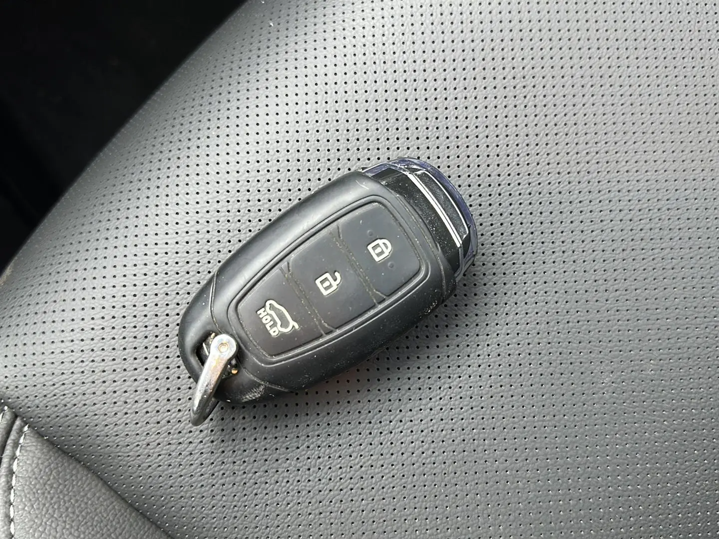 Hyundai Hyundai ix35 2.0L automatic two-wheel drive leading version GLS