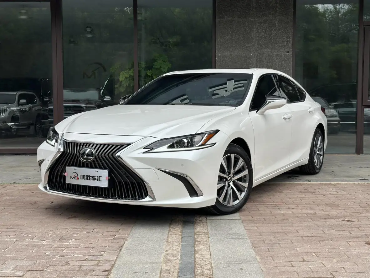 Lexus Lexus ES 200 Excellent Edition