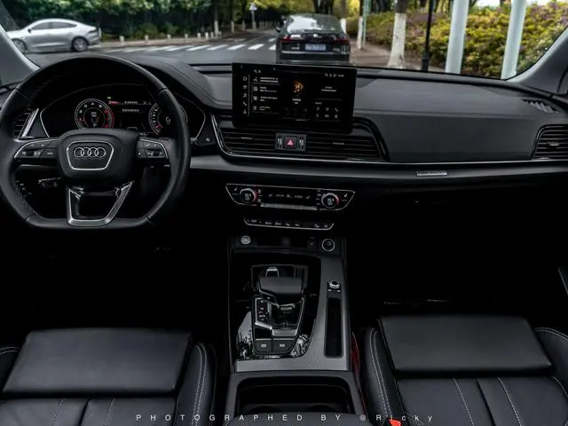 Audi Audi Q5L 40T luxury dynamic type
