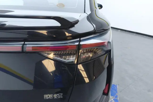 Dongfeng Fengshen Yi Hyun 230T Automatic Shadow Chasing Knight Edition