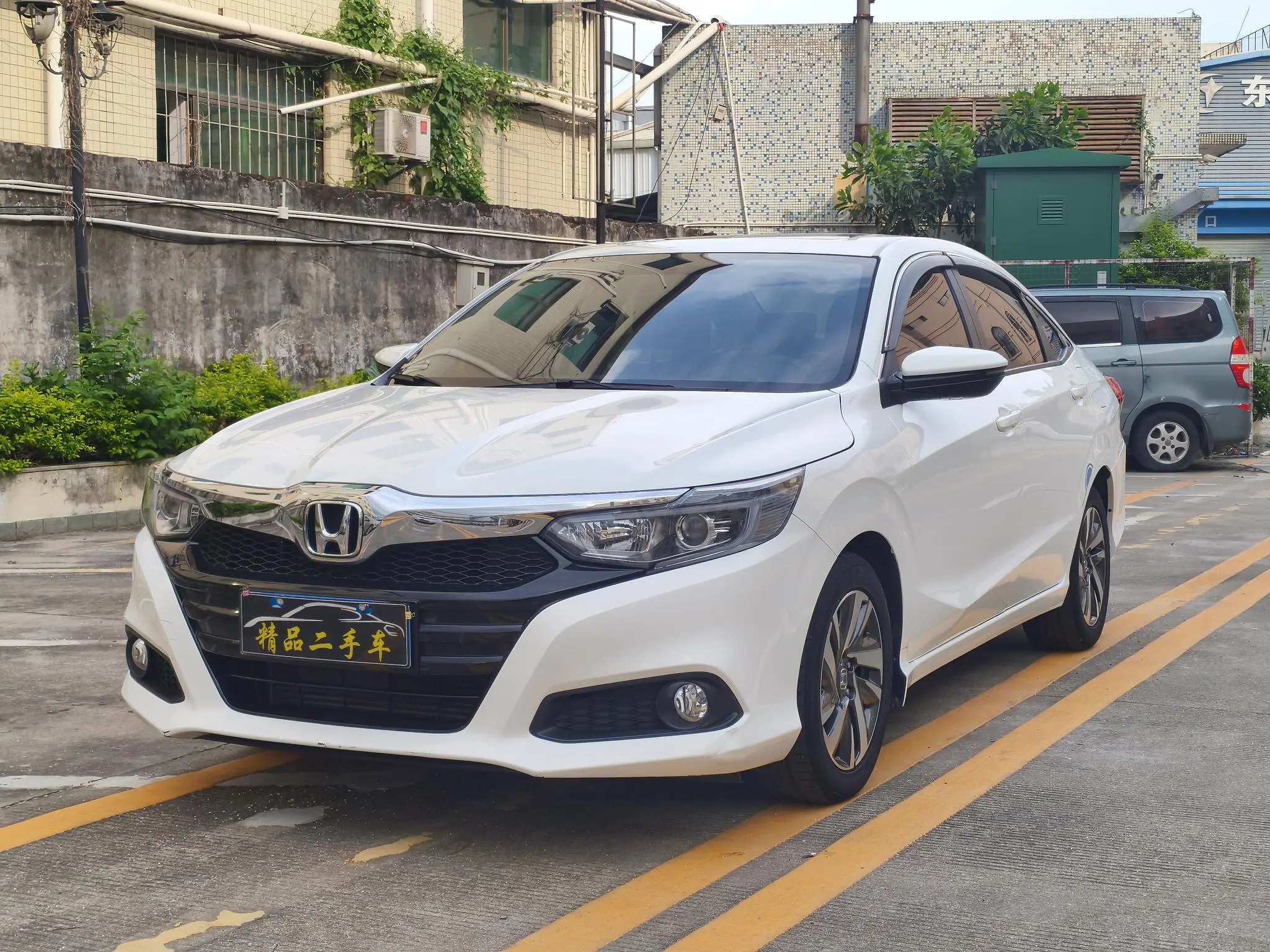 Honda Lingpai 180Turbo CVT Deluxe Edition Country VI