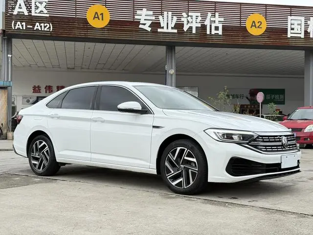 Volkswagen Sagitar 280TSI DSG Beyond Edition