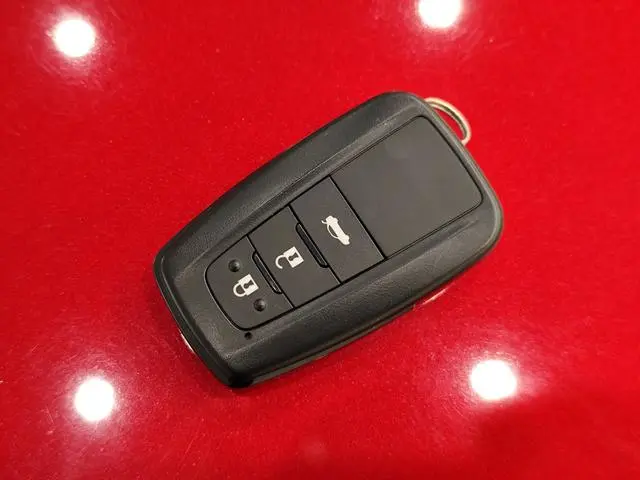 TOYOTA Lei Ling 185T CVT Sports Edition