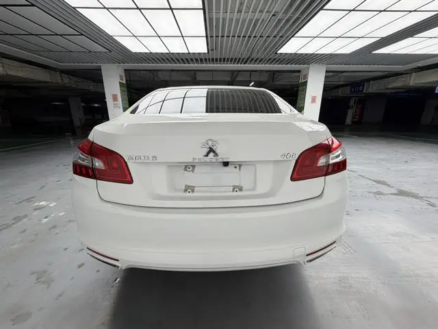 Peugeot Peugeot 408 1.6T Automatic Deluxe Edition