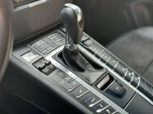 Porsche Macan Macan 2.0T