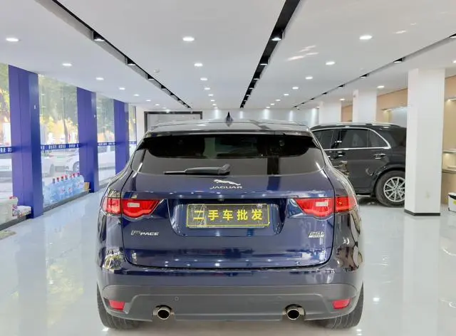 Jaguar Jaguar F-PACE 2.0T four-wheel drive R-Sport sports version