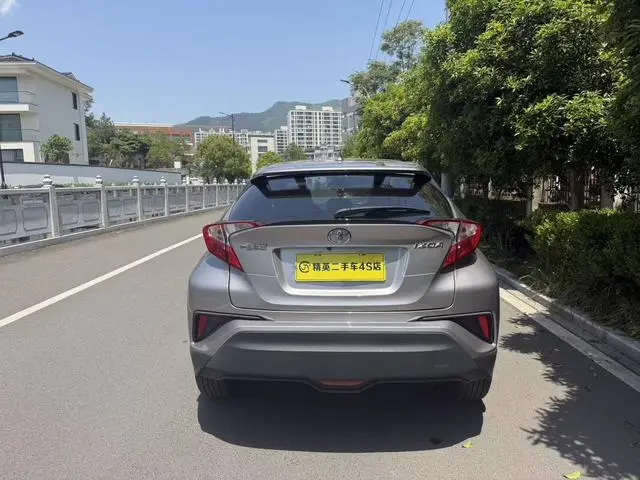 TOYOTA IZOA 2.0L Sports SPORT Version