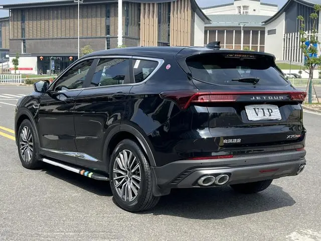 Chery Jetour Jietu X70 PLUS 1.5T DCT Brave PLUS 5 seats