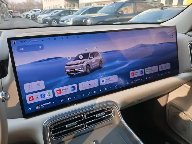 Geely Galaxy Galaxy M9 210km four-wheel drive pilot version