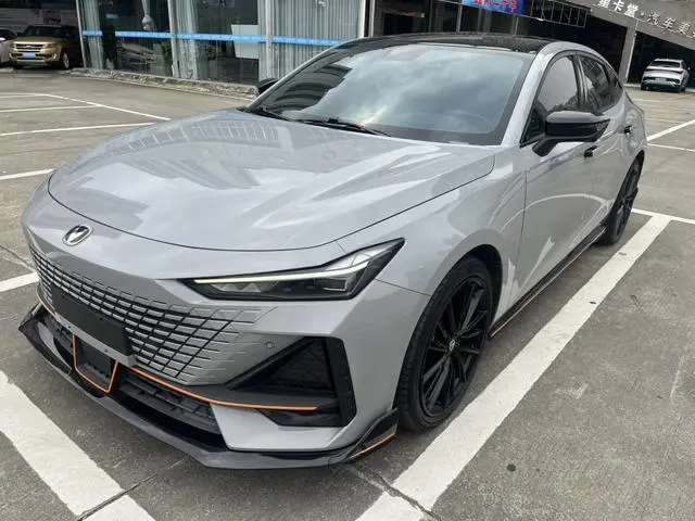 Changan Changan UNI-V 1.5T Sports version