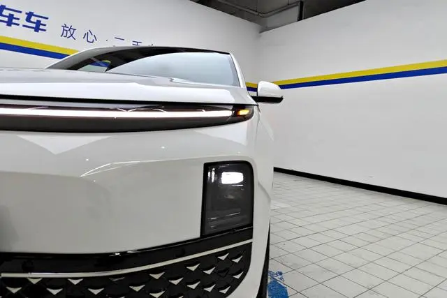 Li Auto Ideal L6 Pro version
