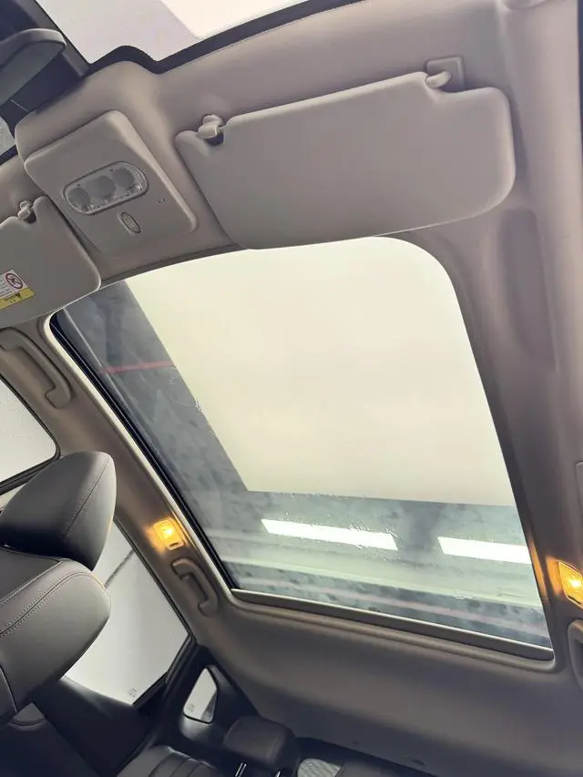 Nissan Qashqai 2.0 L XV Prem Deluxe Edition