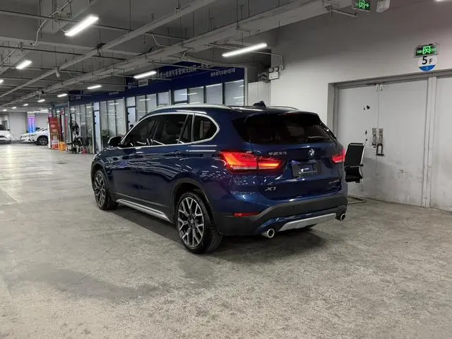 BMW BMW X1 xDrive25Li Exclusive type