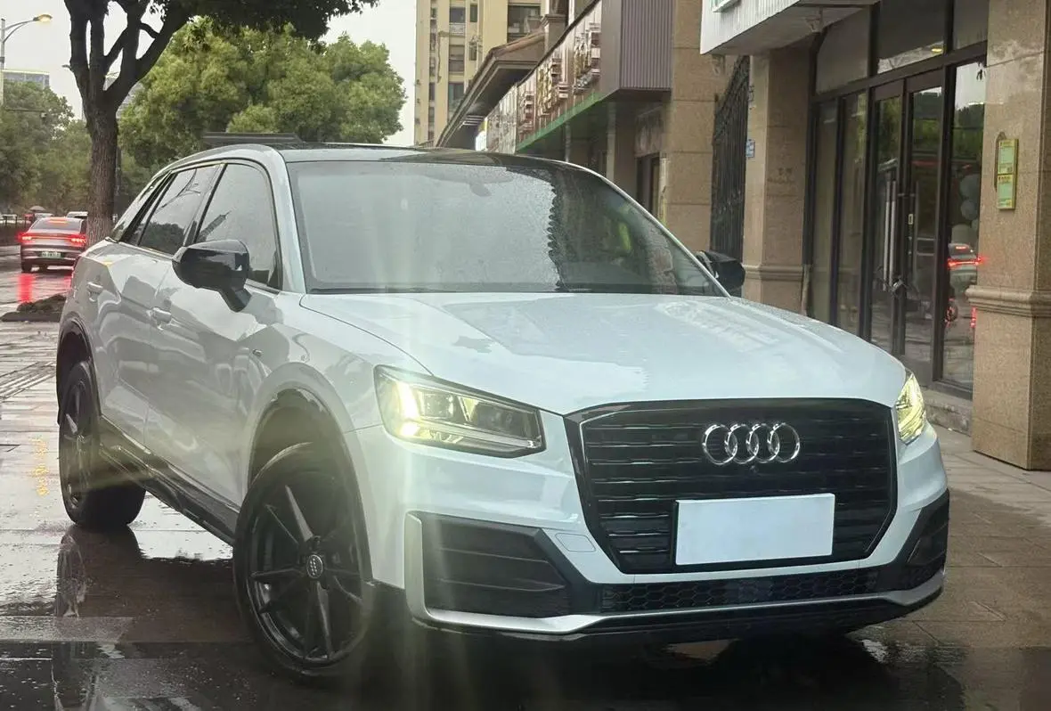 Audi Audi Q2L 35TFSI listing Exclusive Edition Country VI