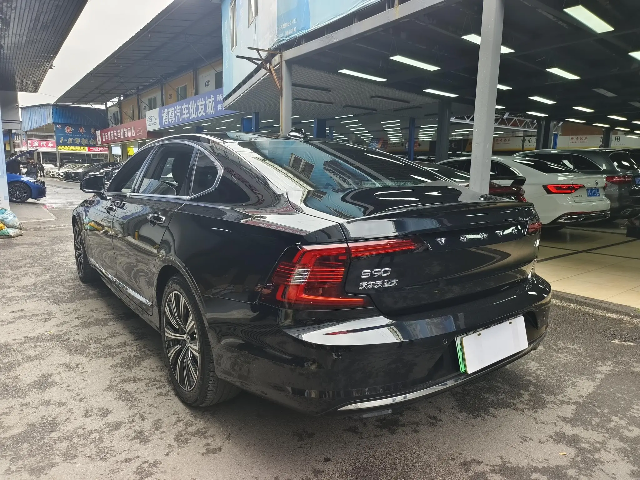 Volvo Volvo S90 PHEV T8 E-drive Hybrid Zhiyi Deluxe Edition