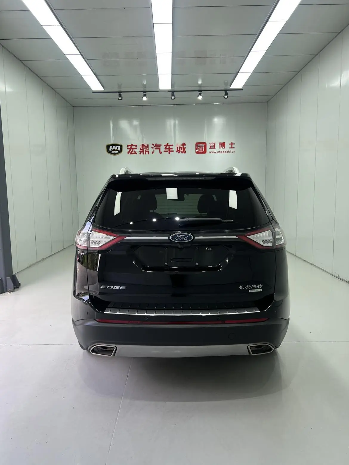 Ford Sharp World EcoBoost 245 two-wheel drive platinum sharp type 7-seater country V