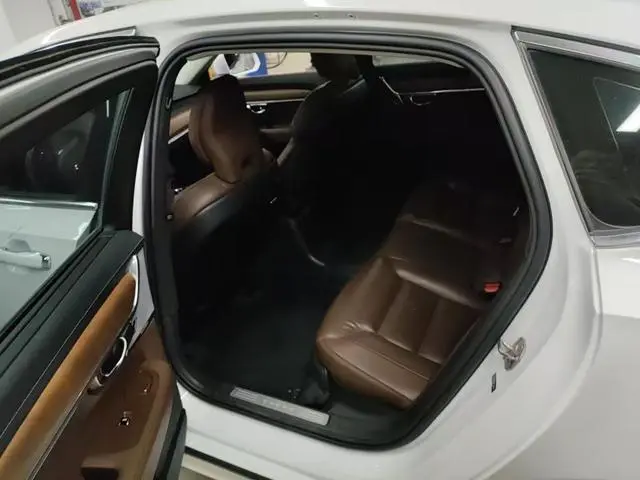 Volvo Volvo S90 PHEV T8 E-drive hybrid Zhiya Edition Country V