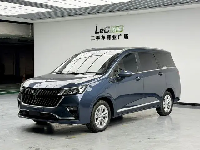 Wuling Wuling Jiachen 1.5T CVT Smart Luxury