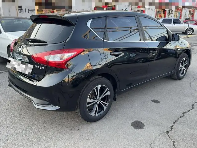 Nissan TIIDA 1.6L manual music version Country VI