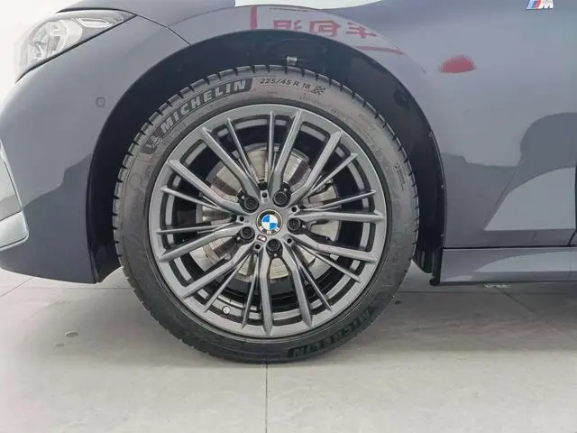 BMW BMW 3 Series 325Li M Sports Yao Ye Suit