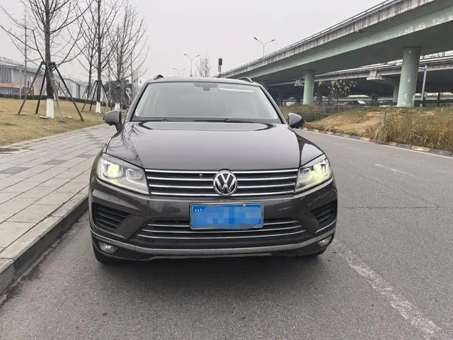 Volkswagen Touareg 3.0TSI departure type
