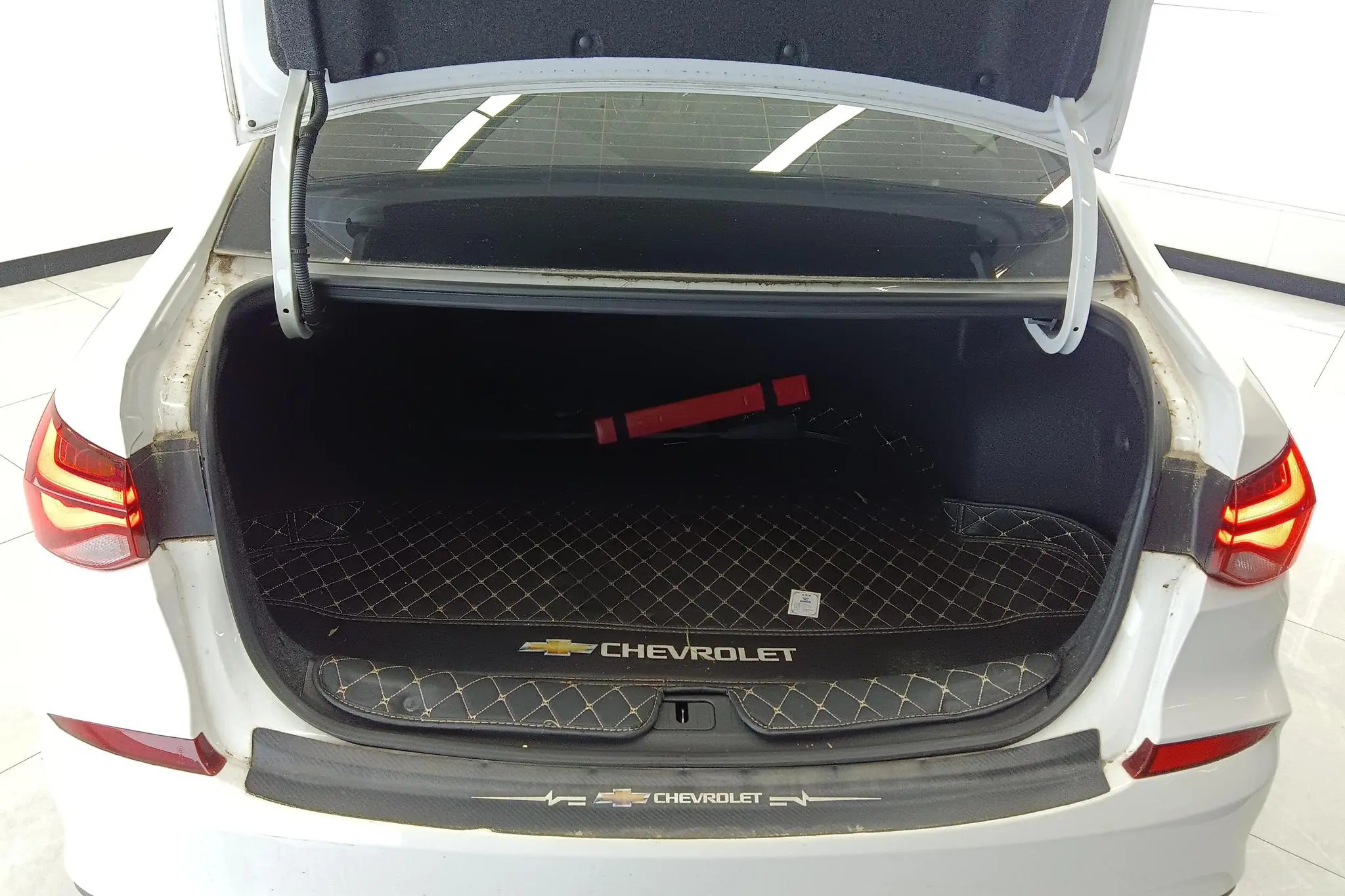 Chevrolet Cruze 320 Automatic Enjoy Edition