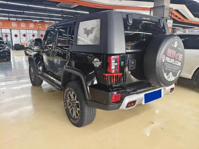 Beijing Beijing off-road BJ40 2.3T automatic four-wheel drive City Hunter Edition exclusive Country VI