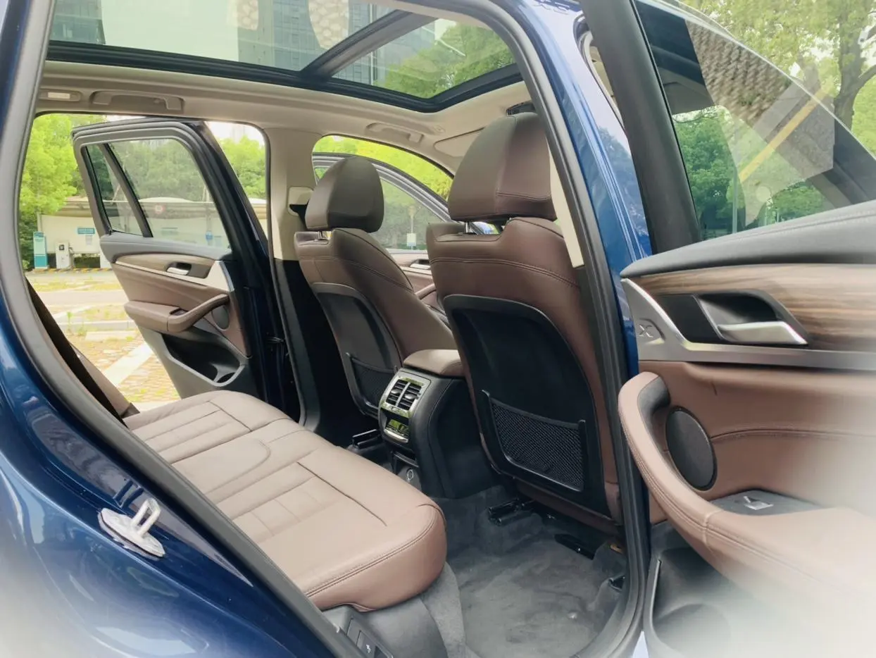 BMW BMW X3 xDrive28i Luxury Set