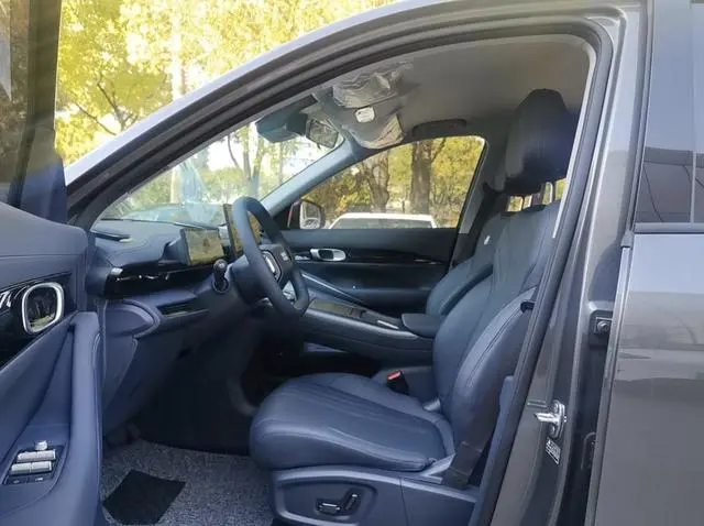 Geely Galaxy Galaxy E5 530km sailing version