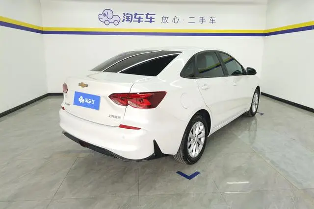 Chevrolet Cruze 1.5L Dual Clutch Enjoy Edition