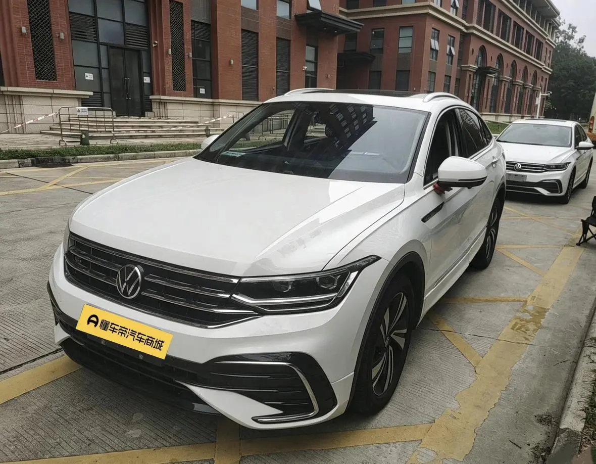 Volkswagen Tiguan X Facelifted 330TSI two-wheel drive premium edition