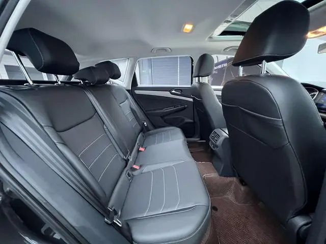 Jetta Jetta VS5 280TSI Automatic Enjoy Edition