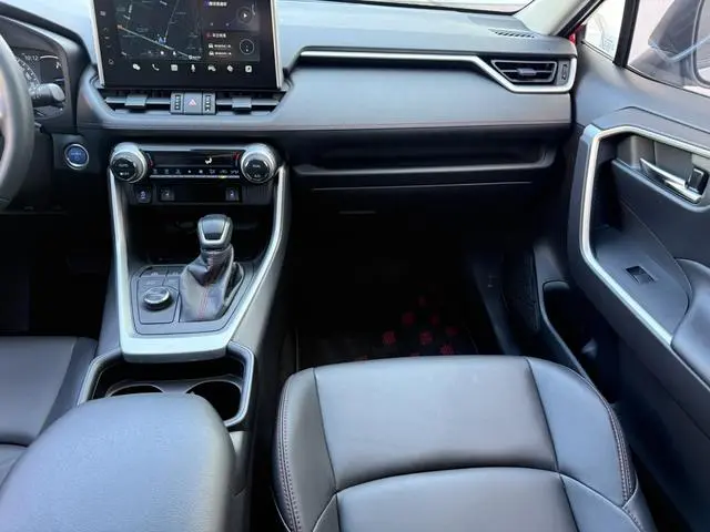 TOYOTA Weilanda PHEV 2.5L two-wheel drive Jin Engine version