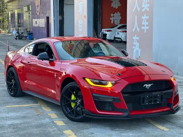 Ford Mustang 2.3T EcoBoost