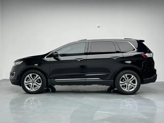 Ford Sharp World EcoBoost 245 two-wheel drive Hao Rui type 7-seater country V