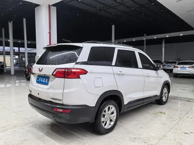 Wuling Wuling Hongguang S3 1.5L manual comfort type country VI