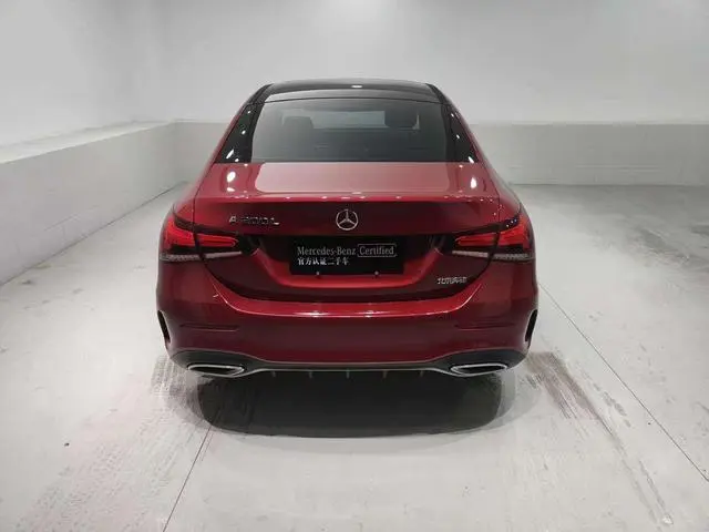 Mercedes-Benz Mercedes-Benz A-class A 200 L sports sedan fashion Version