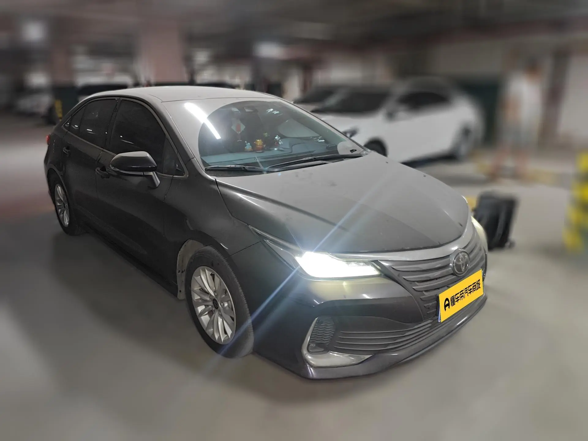 TOYOTA Asian lion 2.0L Deluxe Edition