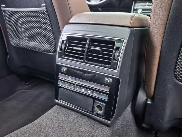 Jaguar Jaguar XFL XFL 2.0T 250PS Deluxe Edition