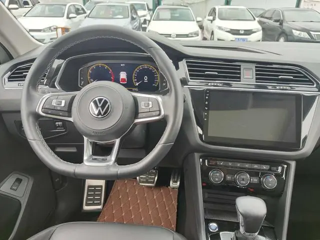 Volkswagen Tiguan L 330TSI automatic two-wheel drive R-Line Premium edition