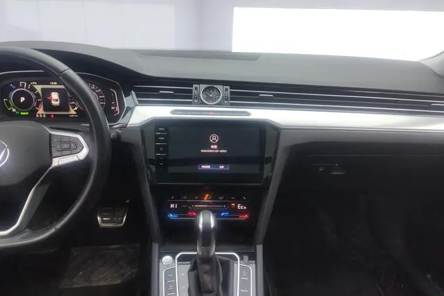Volkswagen Magotan GTE Luxury